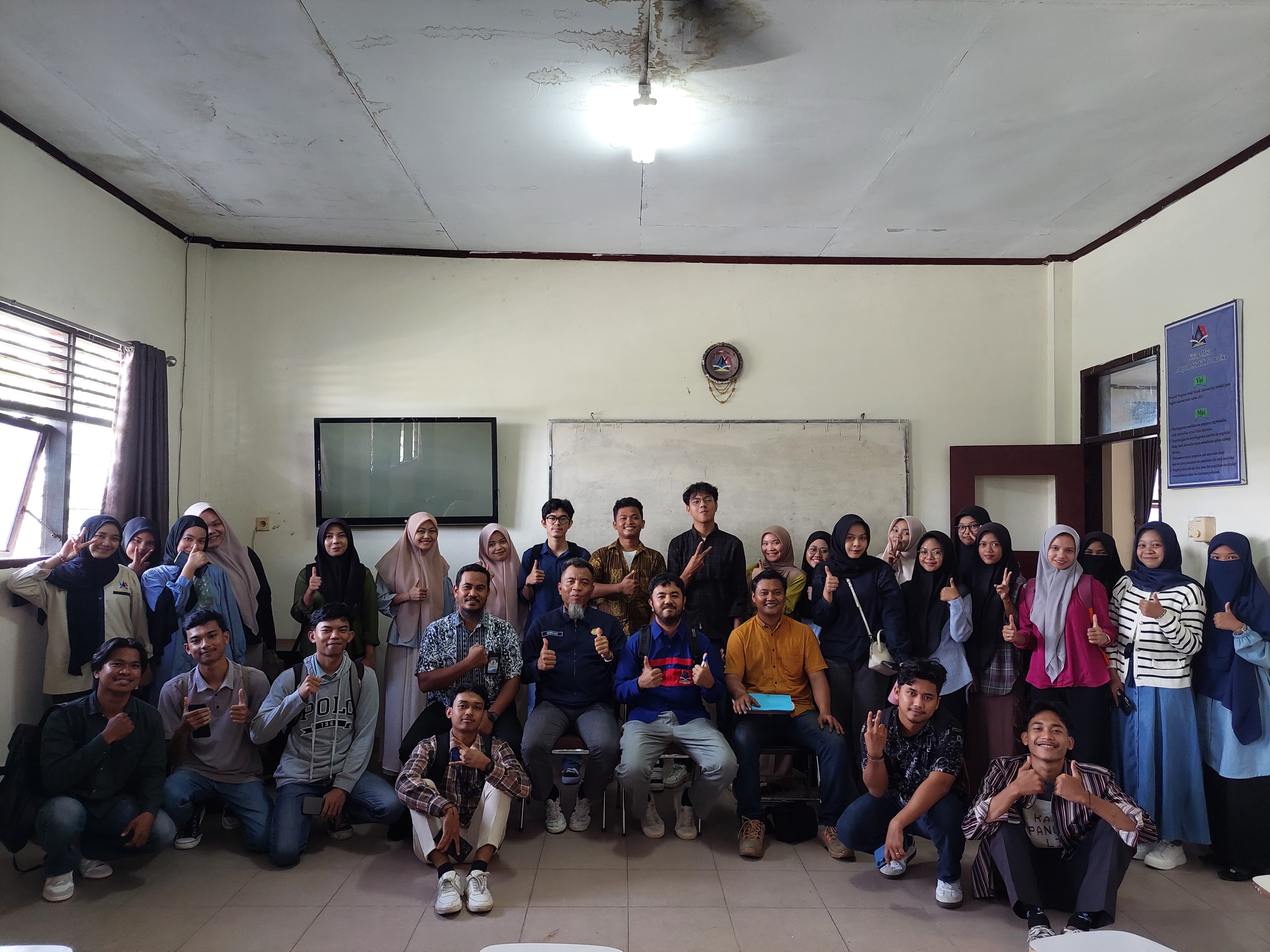 STT Dumai Bentuk TIM Mahasiswa IT dan Inovasi: Langkah Strategis Integrasi Smart System Campus dengan Media Sosial