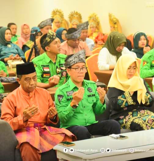 Pembentukan Daerah Istimewa Riau (DIR) dalam perspektif Kemajuan Riau