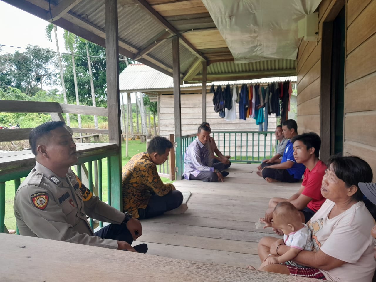 Pak Bhabin Kami di Desa Hutan Panjang Kecamatan Rupat Kabupaten Bengkalis