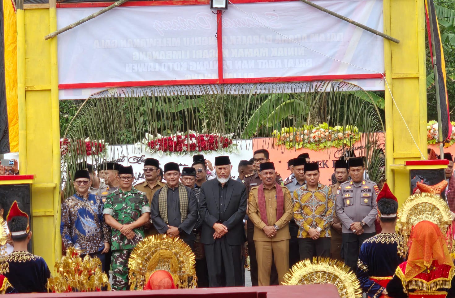 Baralek Pangulu Melewakan Gala Niniak Mamak di Nagari Limbonang Kabupaten Lima  Puluh Kota Payakumbuh