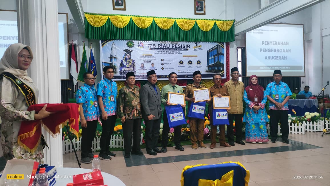 Dies Natalis Ke-I ITB Riau Pesisir Digelar di Aula Kampus, Hadirkan Sekolah, Pemerintah, Industri, dan Pengurus YLPI Dumai